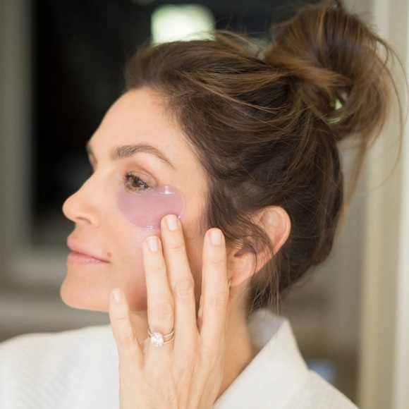 Meaningful Beauty Revive & Brighten Eye Masque - Picture 6 of 8